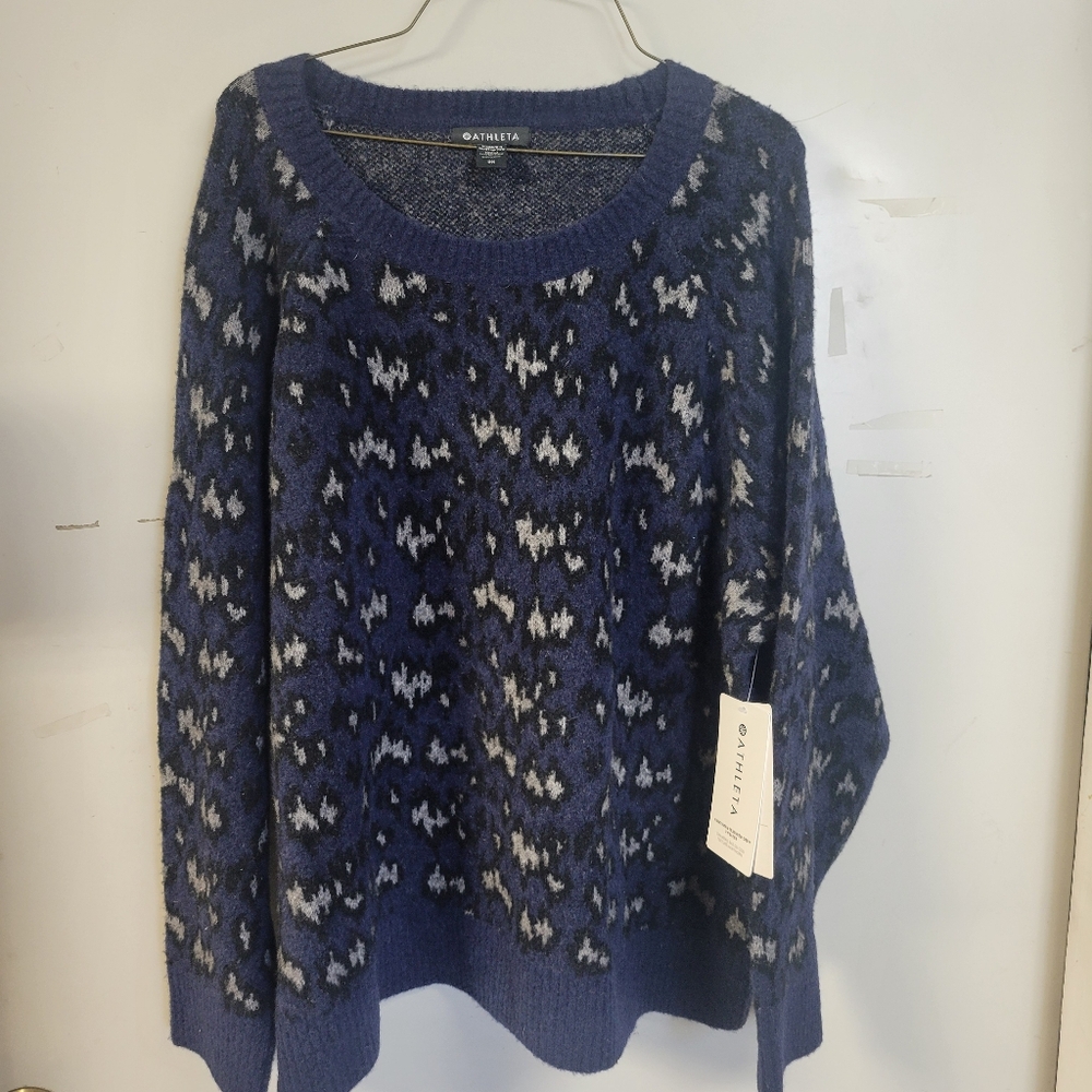 Womens Athleta Sweater - Picture 2 of 5